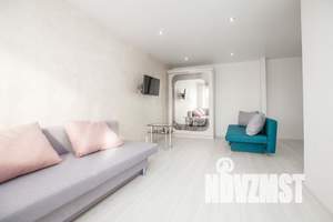 1-к квартира, посуточно, 34м2, 4/5 этаж