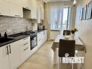 1-к квартира, посуточно, 44м2, 1/1 этаж