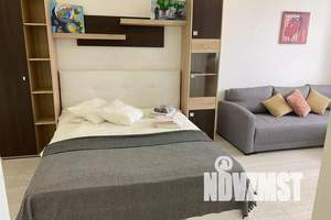 1-к квартира, посуточно, 43м2, 9/10 этаж