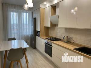 1-к квартира, посуточно, 40м2, 7/13 этаж