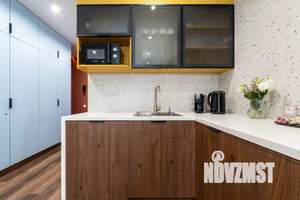 Студия квартира, посуточно, 32м2, 1/8 этаж