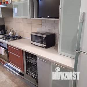 2-к квартира, посуточно, 54м2, 6/9 этаж