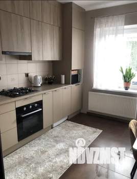 1-к квартира, посуточно, 40м2, 1/9 этаж