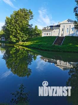 Студия квартира, посуточно, 41м2, 1/9 этаж