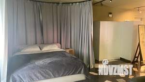 Студия квартира, посуточно, 43м2, 1/5 этаж