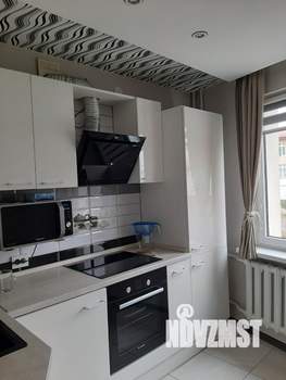 1-к квартира, посуточно, 40м2, 2/10 этаж