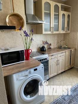 1-к квартира, посуточно, 30м2, 4/4 этаж