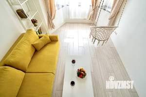 2-к квартира, посуточно, 46м2, 1/4 этаж