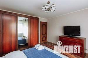 2-к квартира, посуточно, 56м2, 9/10 этаж