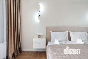 1-к квартира, посуточно, 57м2, 1/1 этаж