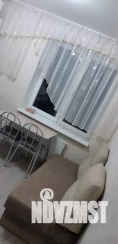 1-к квартира, посуточно, 38м2, 5/10 этаж