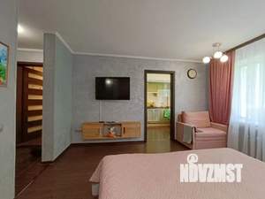 1-к квартира, посуточно, 40м2, 1/5 этаж