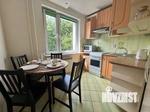 2-к квартира, посуточно, 52м2, 4/9 этаж