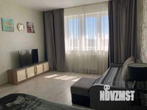 1-к квартира, посуточно, 49м2, 9/10 этаж