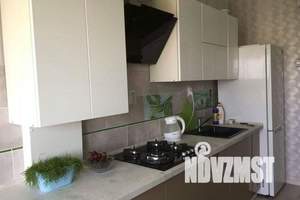 1-к квартира, посуточно, 40м2, 8/8 этаж