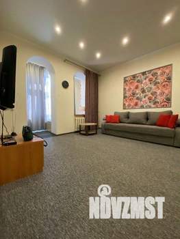 1-к квартира, посуточно, 40м2, 1/1 этаж