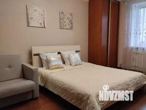 1-к квартира, посуточно, 34м2, 3/5 этаж