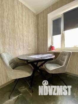 1-к квартира, посуточно, 39м2, 4/5 этаж