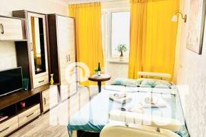 1-к квартира, посуточно, 35м2, 1/9 этаж