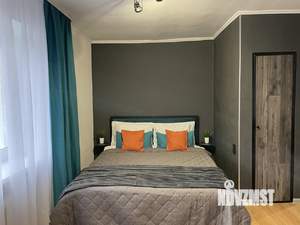 1-к квартира, посуточно, 35м2, 4/4 этаж