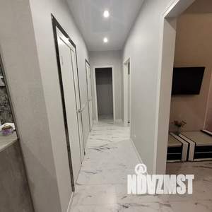 1-к квартира, посуточно, 43м2, 7/10 этаж