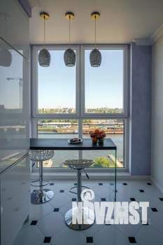 2-к квартира, посуточно, 80м2, 1/1 этаж