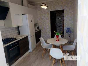 1-к квартира, посуточно, 47м2, 1/1 этаж