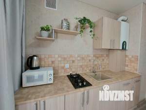 1-к квартира, посуточно, 45м2, 1/1 этаж