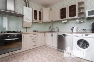 2-к квартира, посуточно, 68м2, 1/1 этаж