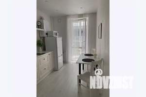 1-к квартира, посуточно, 35м2, 7/9 этаж