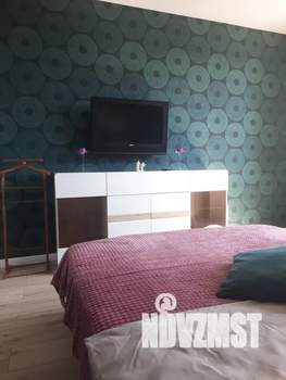 2-к квартира, посуточно, 64м2, 15/16 этаж