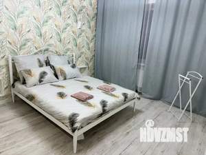 1-к квартира, посуточно, 46м2, 3/9 этаж