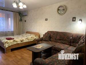 1-к квартира, посуточно, 53м2, 3/5 этаж