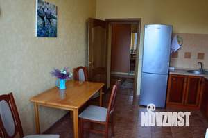 1-к квартира, посуточно, 47м2, 6/9 этаж