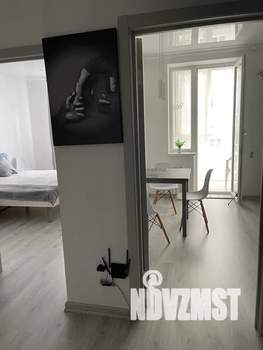 1-к квартира, посуточно, 35м2, 6/9 этаж