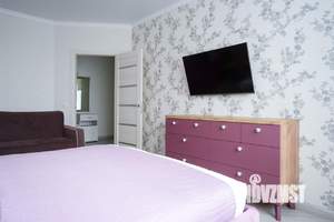 1-к квартира, посуточно, 41м2, 1/1 этаж