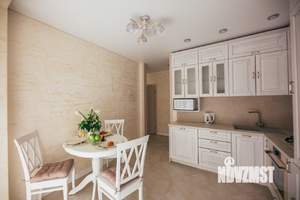 2-к квартира, посуточно, 70м2, 1/4 этаж