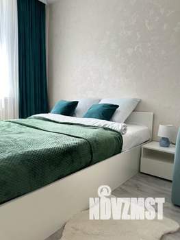 1-к квартира, посуточно, 32м2, 6/10 этаж