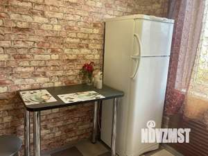 1-к квартира, посуточно, 50м2, 5/5 этаж