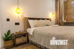 1-к квартира, посуточно, 38м2, 1/9 этаж