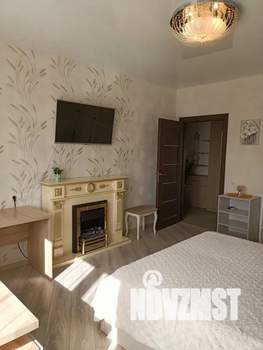 1-к квартира, посуточно, 42м2, 4/10 этаж