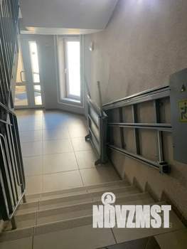 1-к квартира, посуточно, 37м2, 8/10 этаж