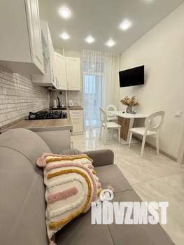 1-к квартира, посуточно, 36м2, 4/9 этаж