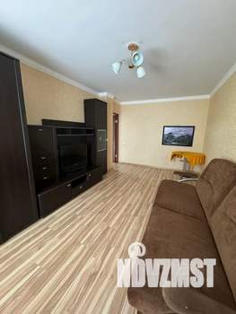 1-к квартира, посуточно, 36м2, 8/12 этаж