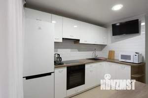 1-к квартира, посуточно, 40м2, 13/14 этаж