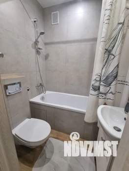 1-к квартира, посуточно, 35м2, 6/9 этаж