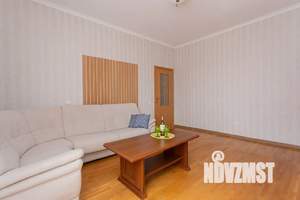 2-к квартира, посуточно, 50м2, 4/4 этаж