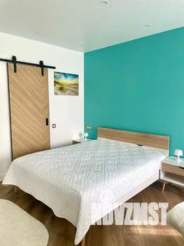 Студия квартира, посуточно, 41м2, 7/9 этаж