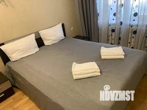 3-к квартира, посуточно, 62м2, 1/5 этаж