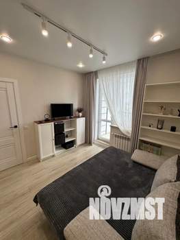 1-к квартира, посуточно, 42м2, 19/25 этаж